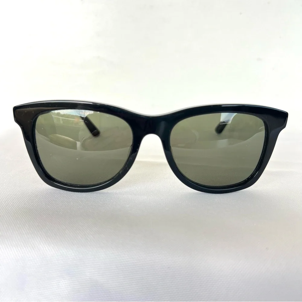 ETRO ET632S 010 Black Cat Eye Style Lenses Black Neon Green Frame Sunglasses